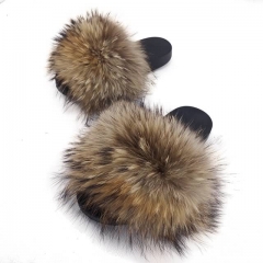 Flash Sale Natural Colour Raccoon Fur Slides With Big Fluffy Fur